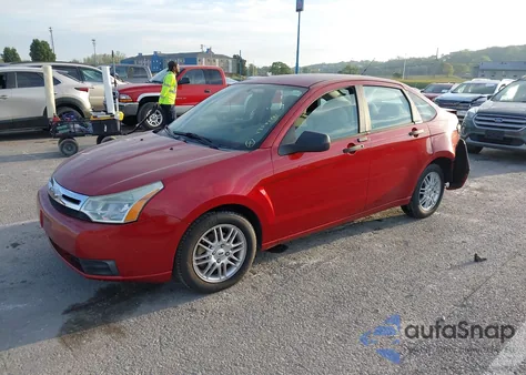 2009 Ford Focus Se z USA, uszkodzony, nr VIN 1FAHP35N39W120833